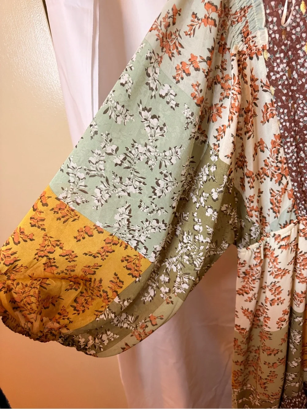 Umgee Women’s size XL Boho Patchwork Floral Maxi Dress - Sage, Mustard & Brown - Picture 5 of 9